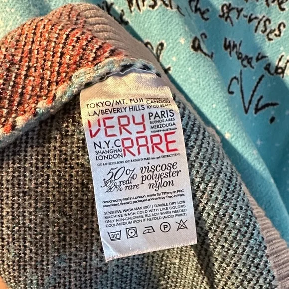 VERY RARE Sweater - Picture 6 of 7